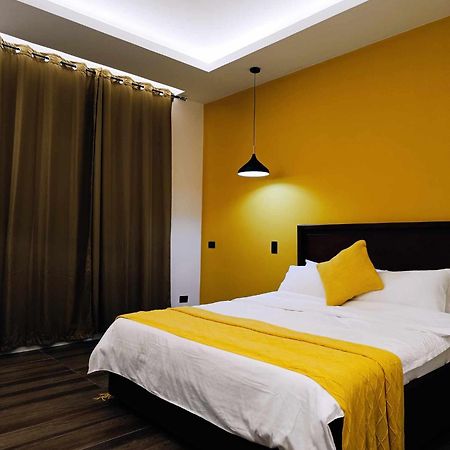 Plato De Ciudad II Hotel Caticlan Exterior photo